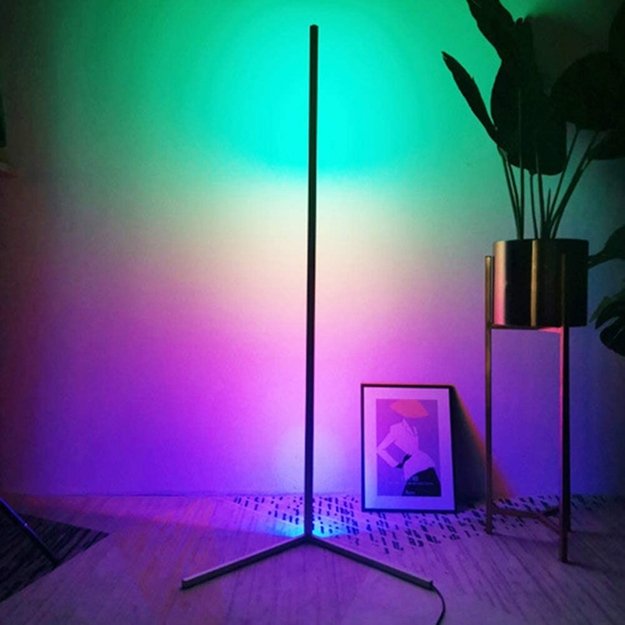 Juostinis šviestuvas su RGB 1