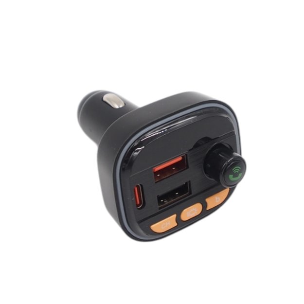 Automobilinis įkroviklis su Bluetooth FM siųstuvu D01 1