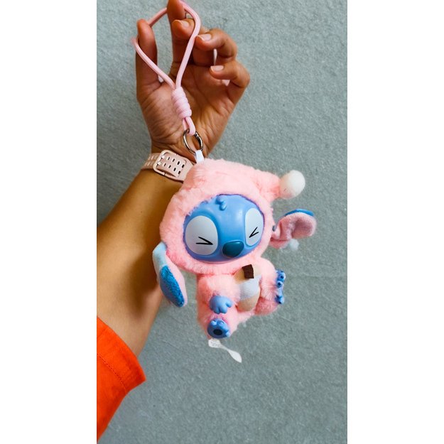 Pliušinis Stitch pakabukas siurprizas 1