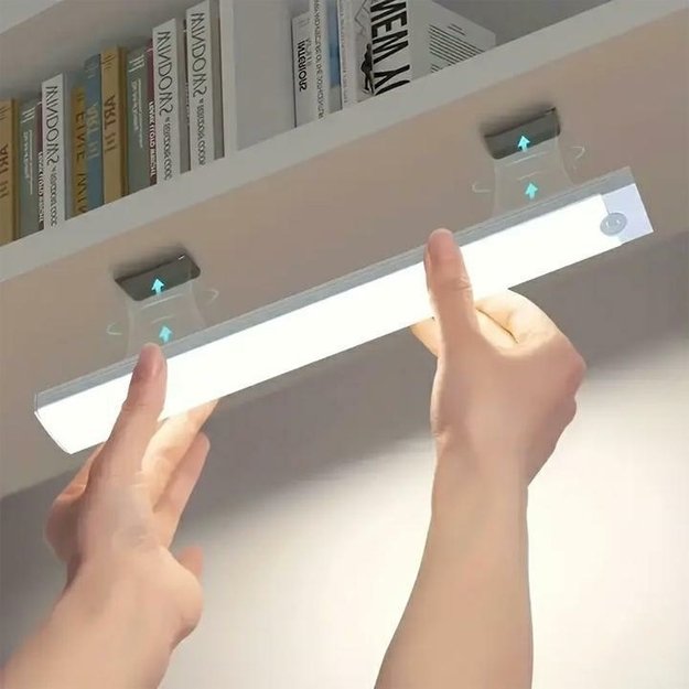 LED lemputė su judesio jutikliu 2