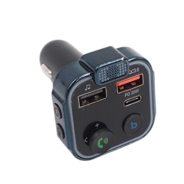 Automobilinis įkroviklis su Bluetooth FM siųstuvu P5 1