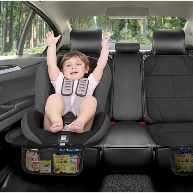 Uždangalas po automobiline kėdute 4