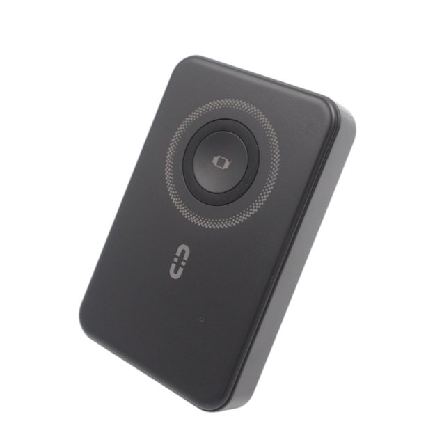 Belaidis magnetinis išorinis akumuliatorius (Power Bank) 1