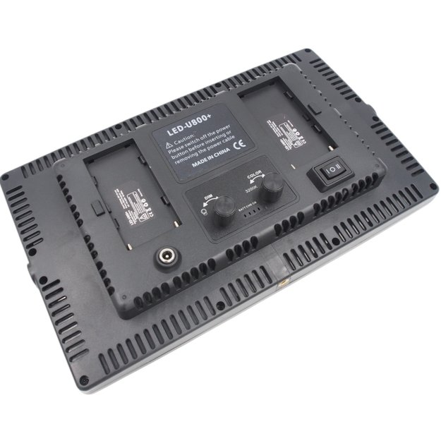 LED panelinė lempa su trikoju 800 pro KIT 5
