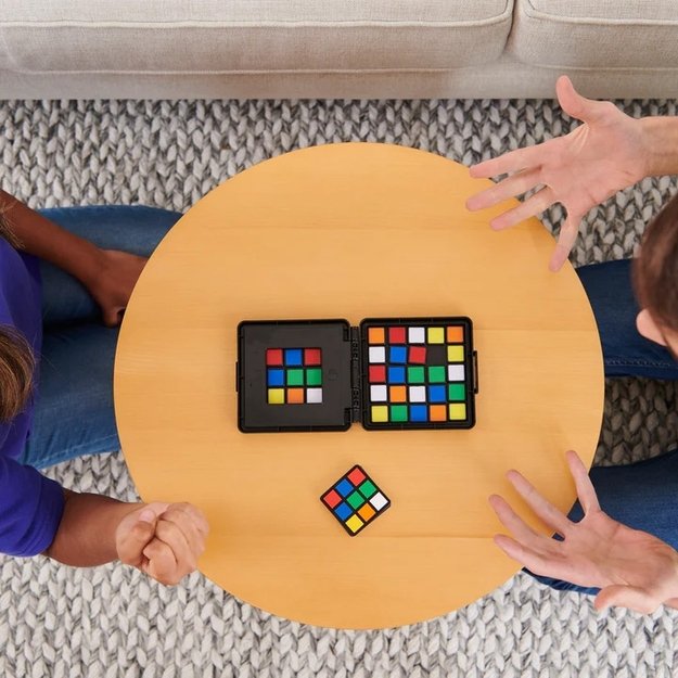 Stalo žaidimas  Rubik s race 