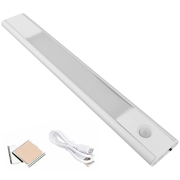 LED lempa su 38 šviesos diodais